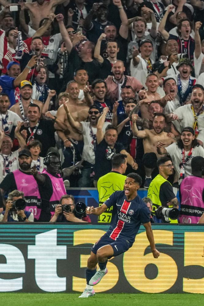 九游官网-关于最后时刻胜出引发热议！，Ning在巴黎圣日耳曼比赛中刷新纪录热度持续攀升的信息-九游官网